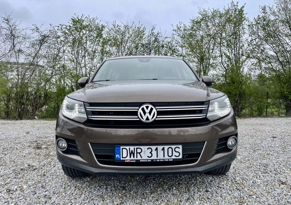 Volkswagen Tiguan cena 54900 przebieg: 153000, rok produkcji 2011 z Warka małe 379